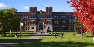 Chuyên ngành, học phí, trường