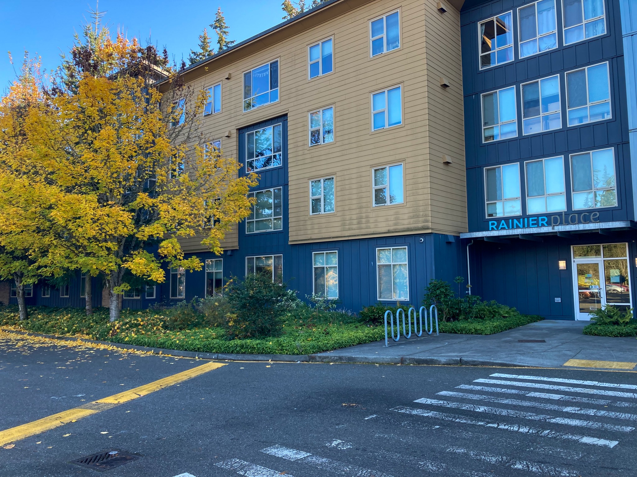 Học phí Edmonds College