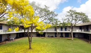 Trường Leeward Community College, học phí, yêu cầu 