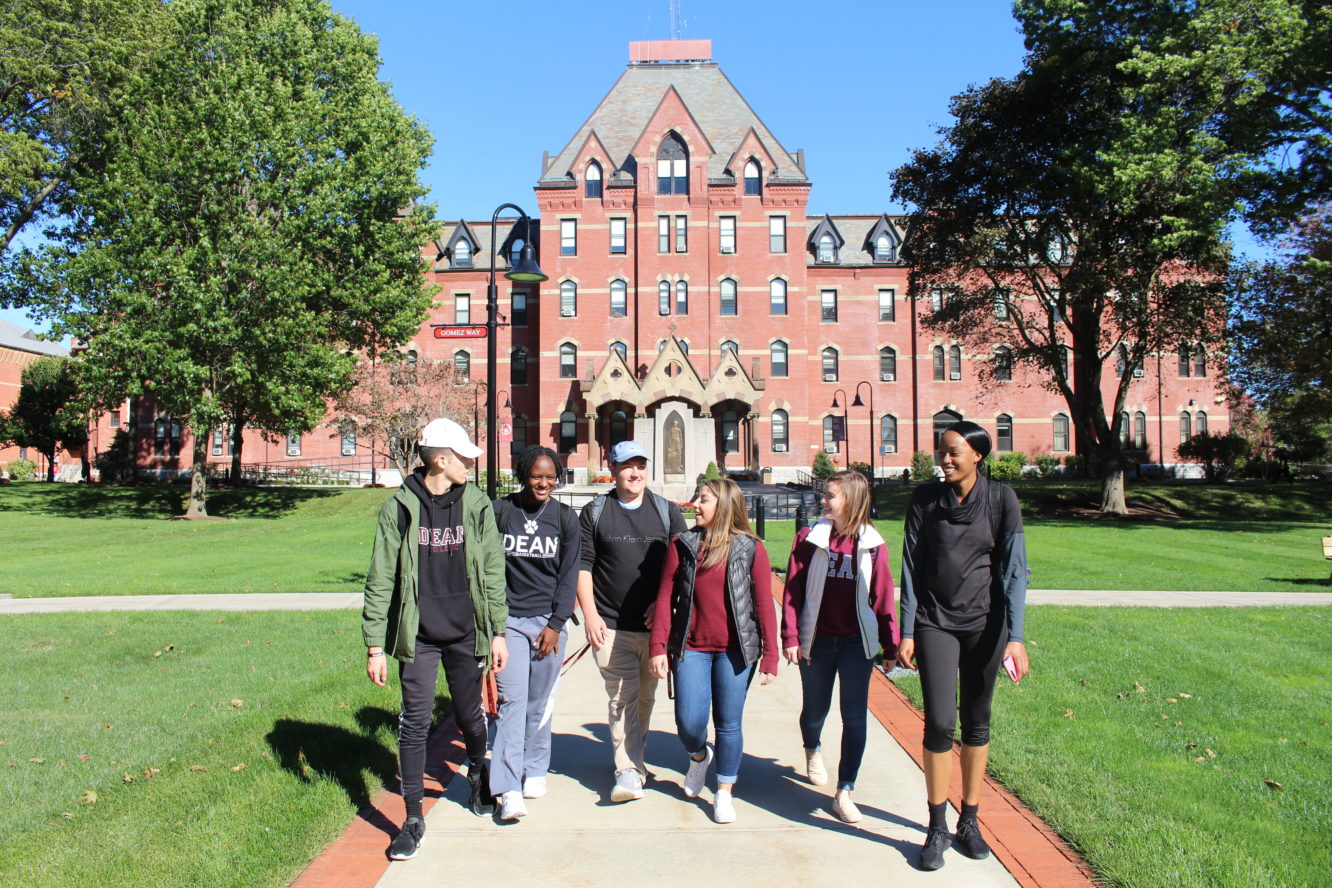 Dean College, học phí, yêu cầu đầu vào