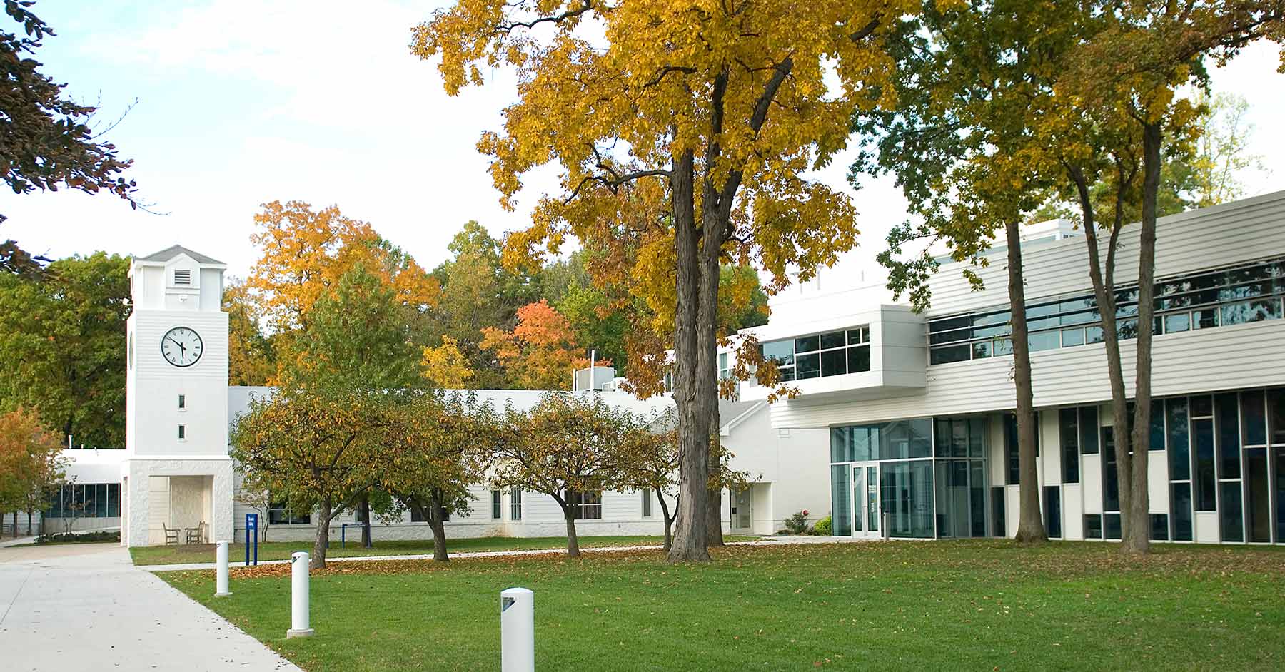 hoc-bong-trung-hoc-tai-Mỹ-2020-2021